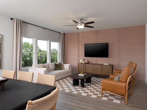Saddlebrook Ranch - Wyatt Interior Image 6