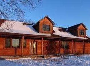 39375 Sunrise Rd, North Branch, MN 55056