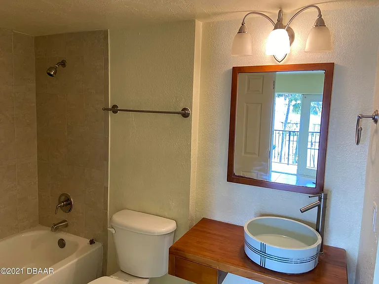 900 S Peninsula Dr #214 — Photo 15