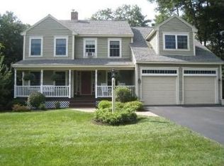 116 Gateway Commons Dr, Gorham, ME 04038