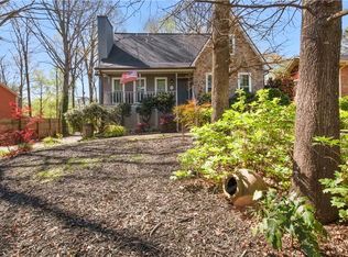 590 Shay Dr SW, Marietta, GA 30060