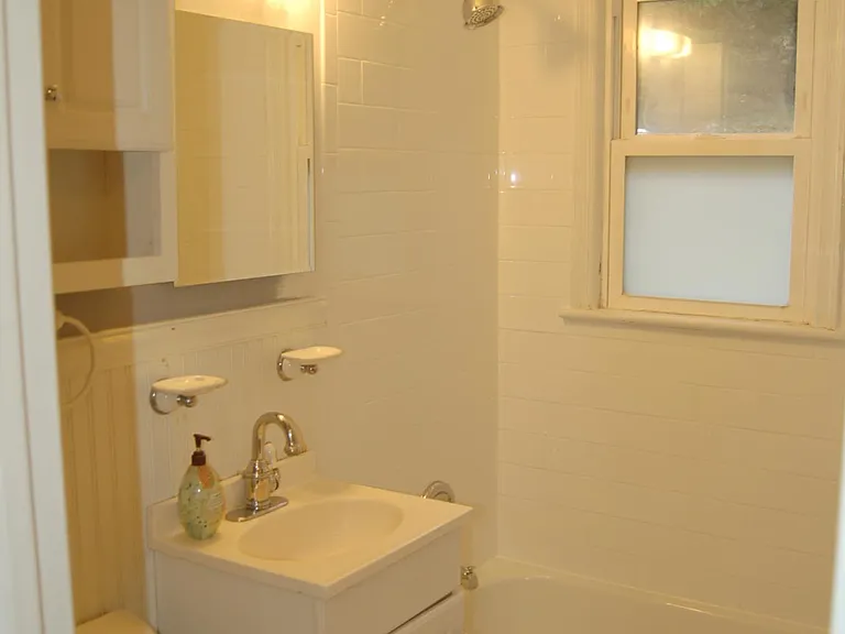 1020 W Taylor Run Pkwy — Photo 6