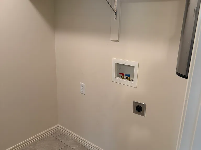 1045 S 1200 W #70B — Photo 3