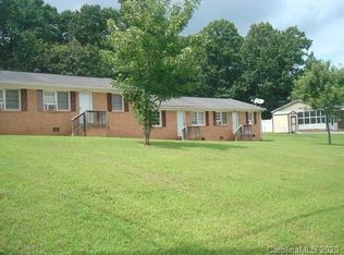 1815 Mountainbrook Dr, Gastonia, NC 28052