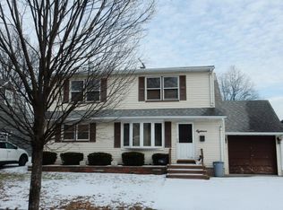 18 Linn Rd, Nutley, NJ 07110