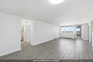 6040 Boulevard, #21J