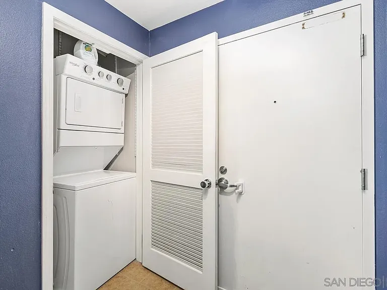 530 K St #712 — Photo 16