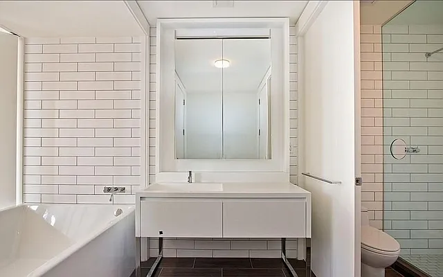 Rented by Douglas Elliman | media 18