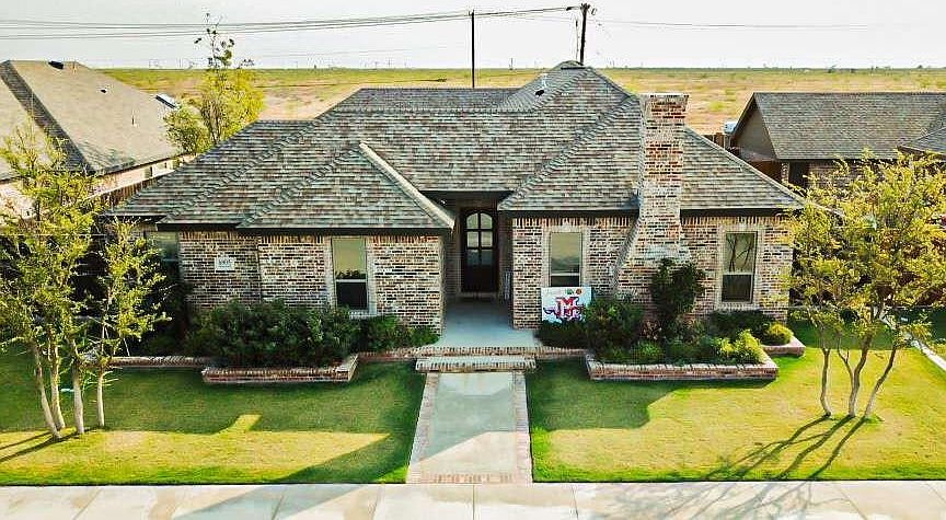1st image of 6805 Mosswood Dr