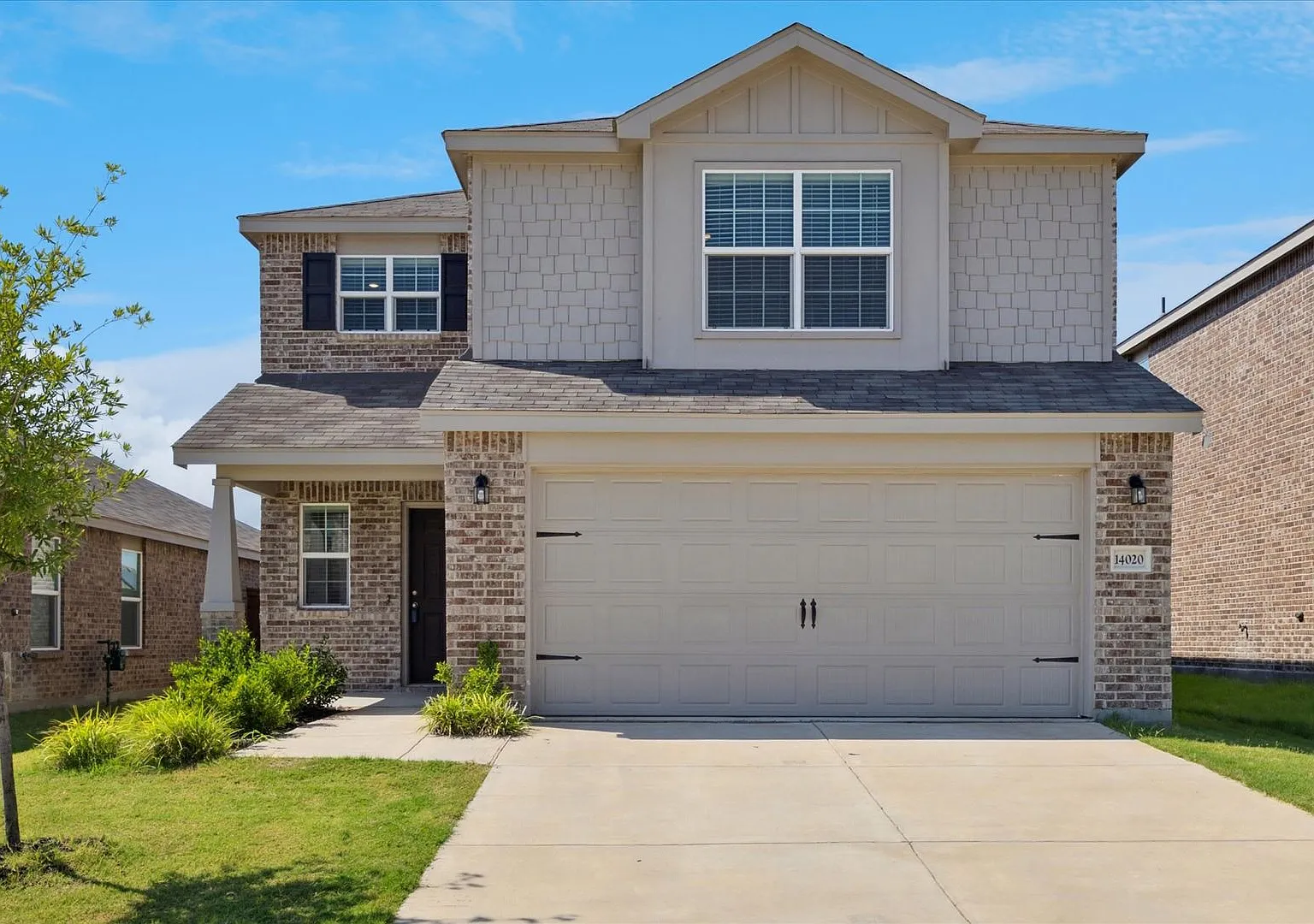 Gorgeous 4 bedroom — Photo 1