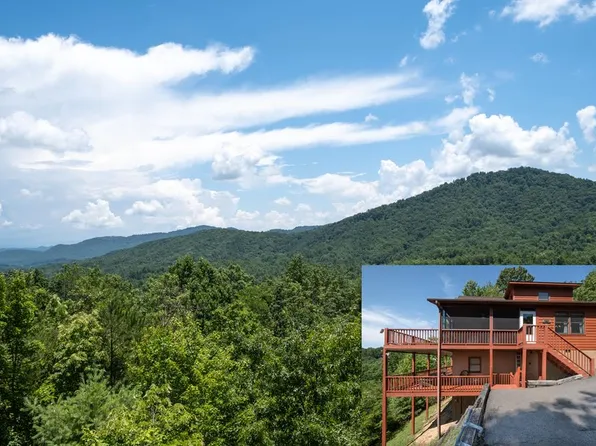 590 Cedar Ridge Dr, Murphy, NC 28906