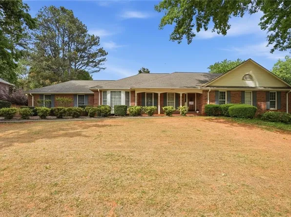 175 Broadmeadow Cv, Roswell, GA 30075