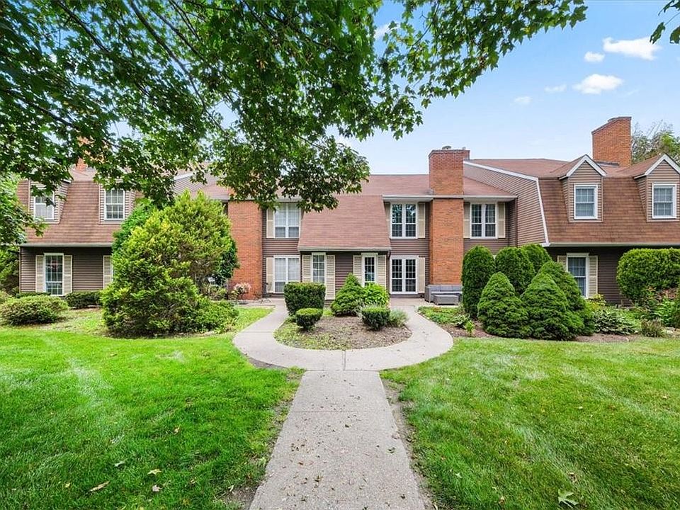 1st image of 90 Homestead Village Drive