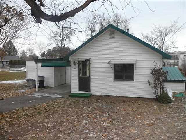 1st image of 118 Pine Ave