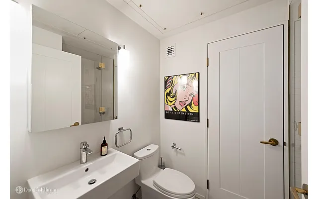 Sold by Douglas Elliman | media 7