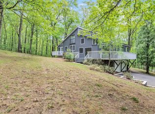 32 Old Bethel Rd, Newtown, CT 06470