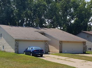 1344 107th Ave NW, Coon Rapids, MN 55433