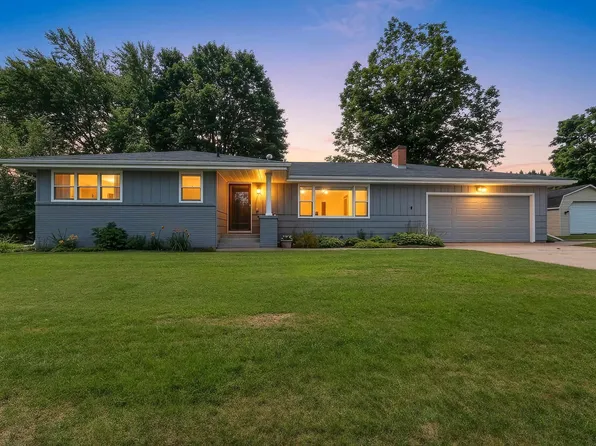 419 W Ramsdell St, Marion, WI 54950