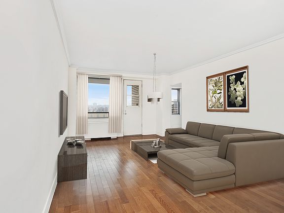 Livingroom facing balcony