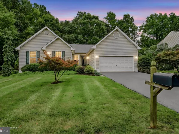 333 Chattahoochee Dr, Bear, DE 19701