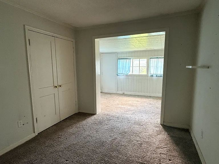4300 Powell Ave — Photo 11