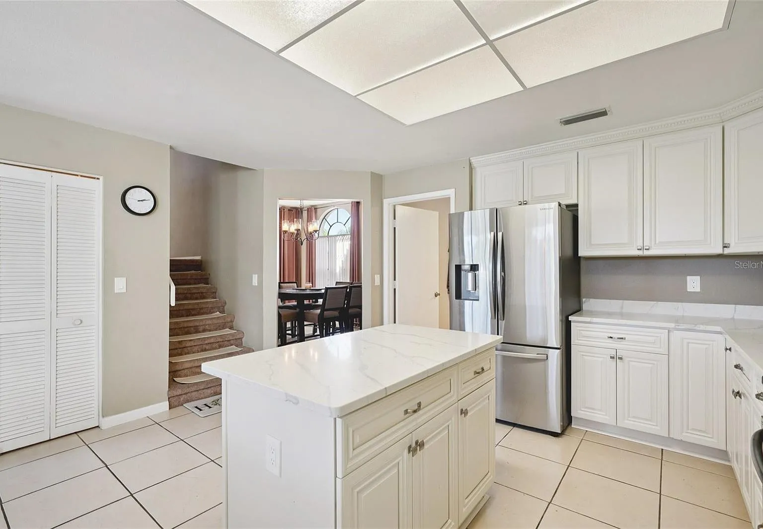 5 bed, 3152 sqft, $3,300 — Photo 3