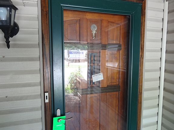 2nd image of 18354 High Springs Main St