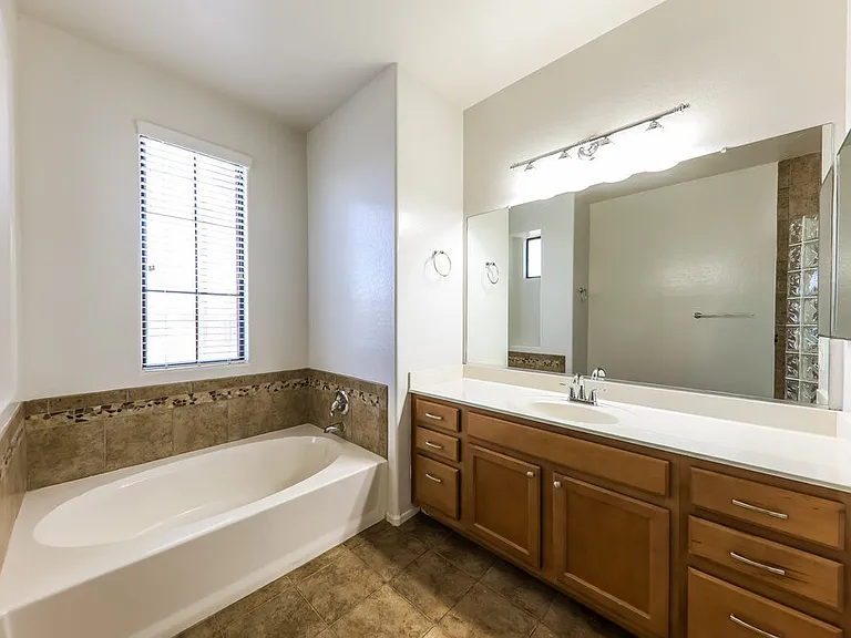 2302 W Jake Hvn — Photo 12