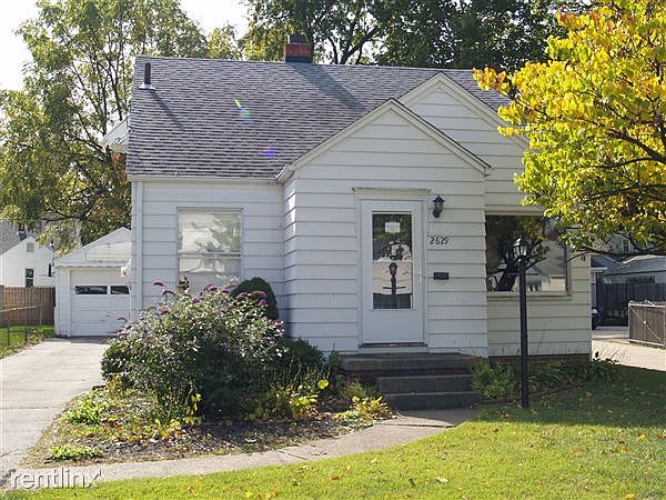2629 Gracewood