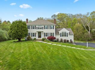 203 Richie Rd, Attleboro, MA 02703