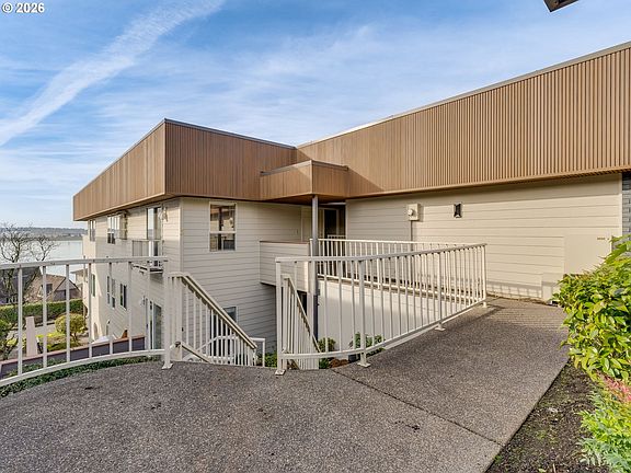 5th image of 6903 SE Riverside Dr APT 3