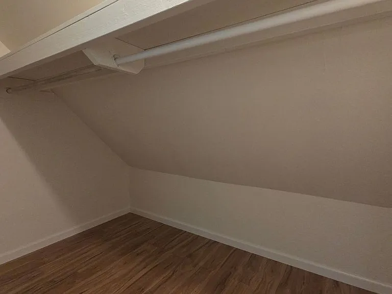 1918 Knolls Dr — Photo 15