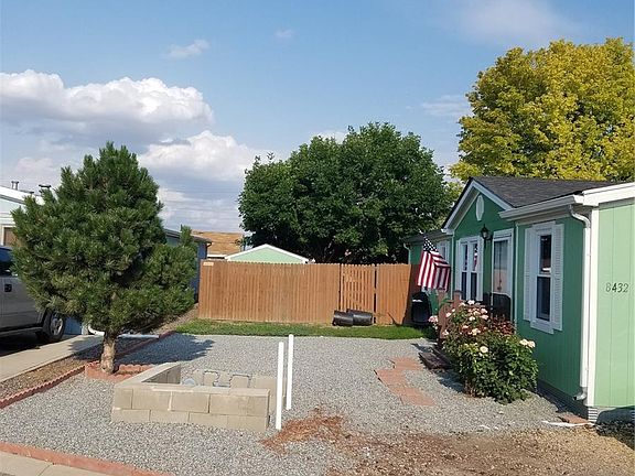 4th image of 8432 Jackson Way