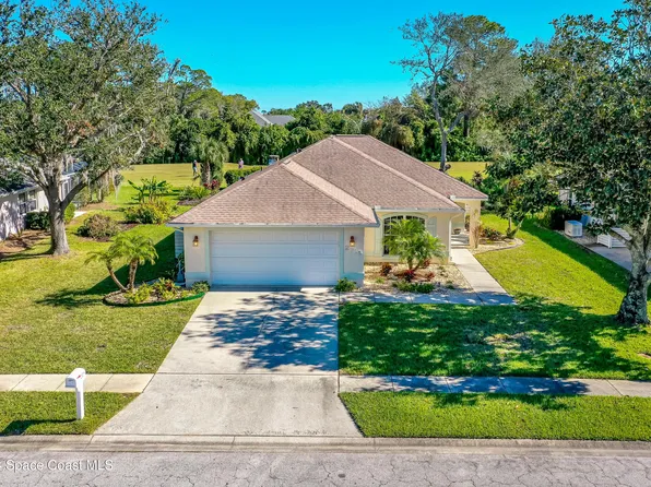 2715 Turnbull Estates Dr, New Smyrna Beach, FL 32168