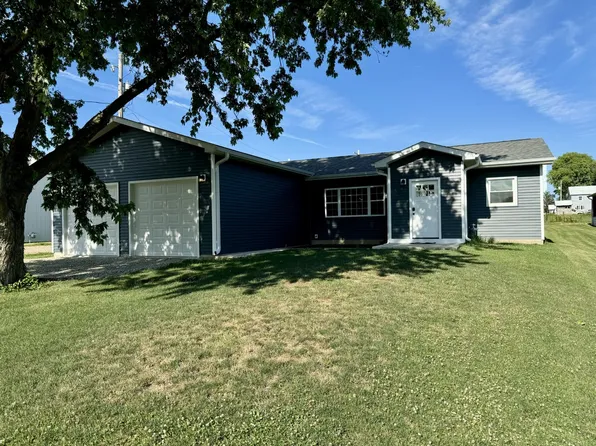 305 N Chicago St, Magnolia, IL 61336