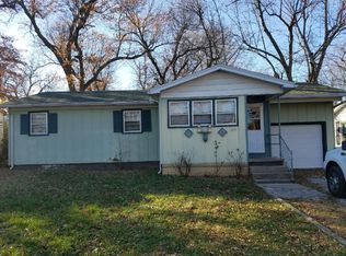 653 S Wildan Ave, Springfield, MO 65802