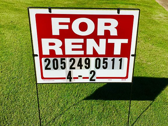 2nd image of 1109 Regent Dr