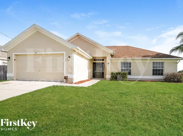 521 NW 14th Ter, Cape Coral, FL 33993