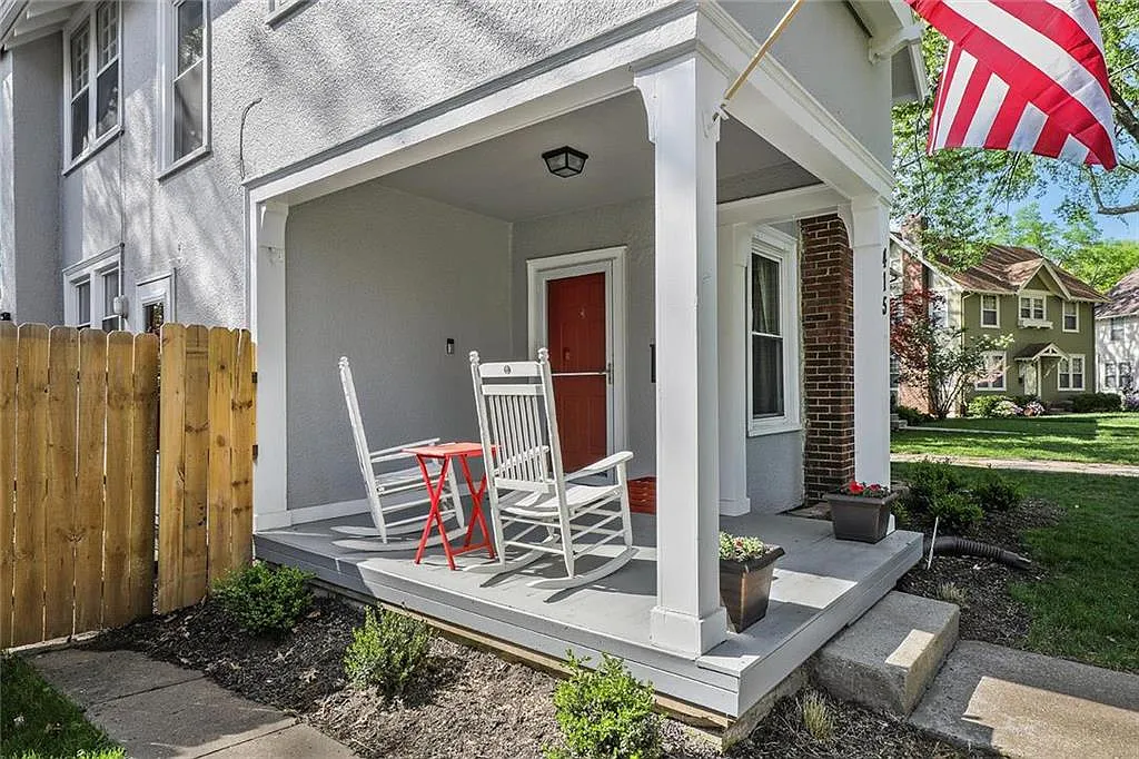 3 bed, 1482 sqft, $2,400 — Photo 2