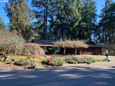 15718 Murwood Ct, Lake Oswego, OR, 97035