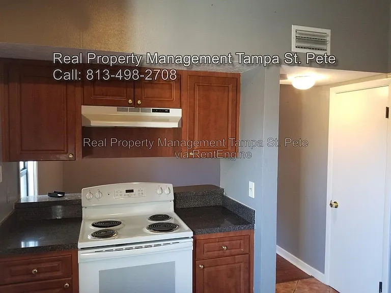 5627 Ashley Oaks Dr #2 — Photo 4