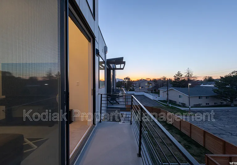 1541 E Talo Ct — Photo 23