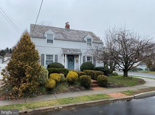 333 Westmoreland Dr, Ewing, NJ 08618