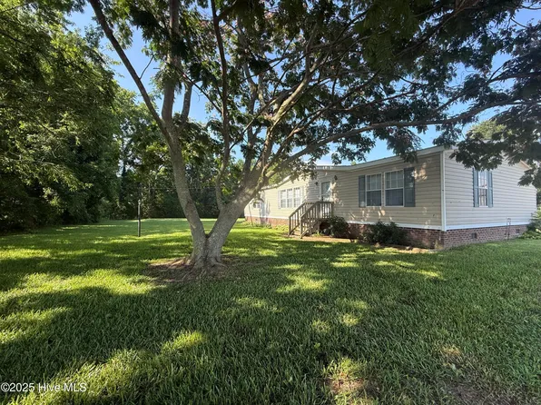 4006 Friendship Church Road, Farmville, NC 27828