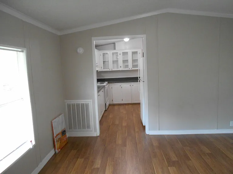 7037 Chantel Dr — Photo 7