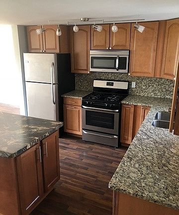 4th image of 8817 S Kostner Ave