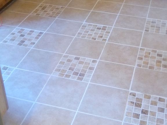 5th image of 4901 Belmont Ave