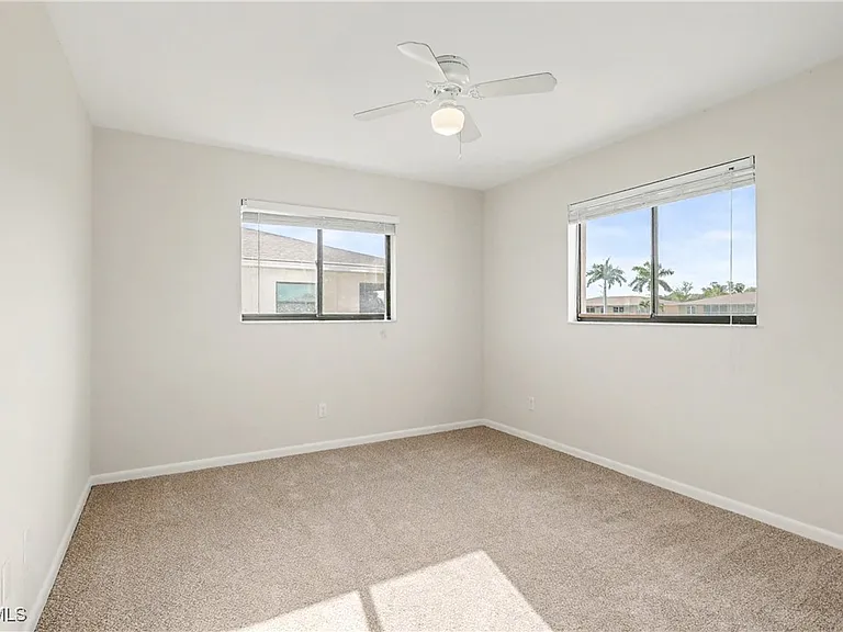 4528 SE 5th Pl #8 — Photo 14
