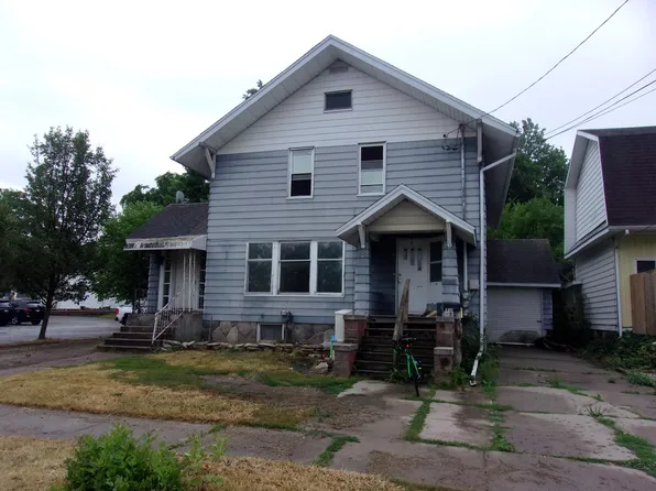 128 W Center St, Hastings, MI 49058