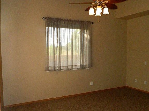 4th image of 1150 Lincoln Ct